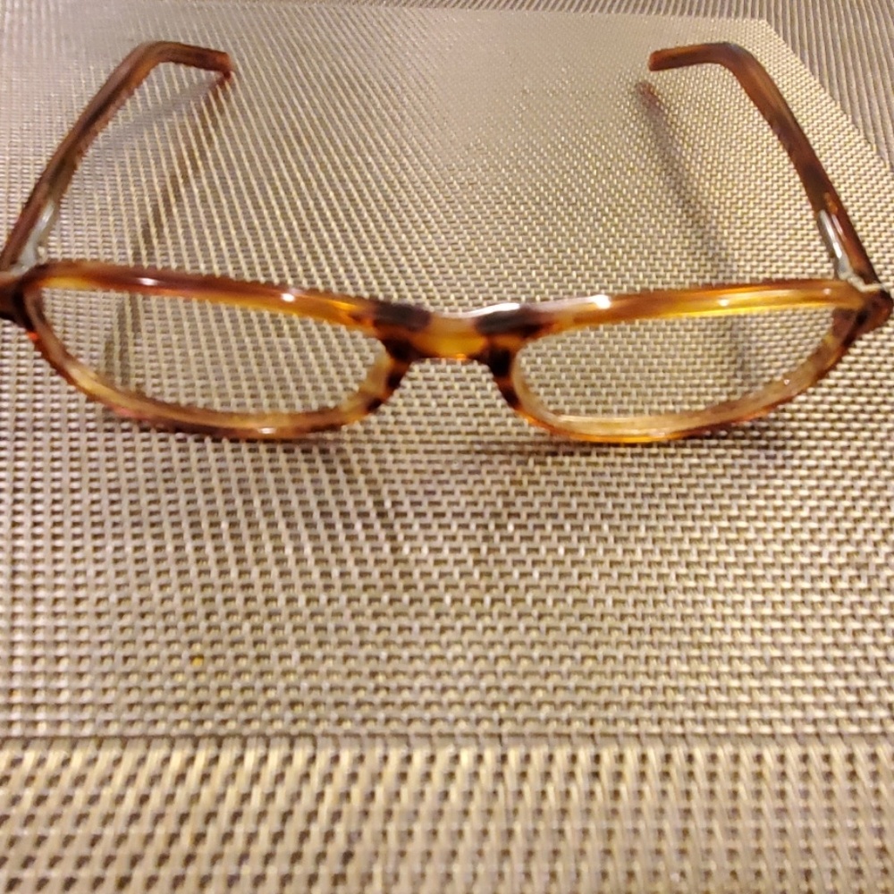 Gucci Women's Rx glasses - Picture 2 of 4